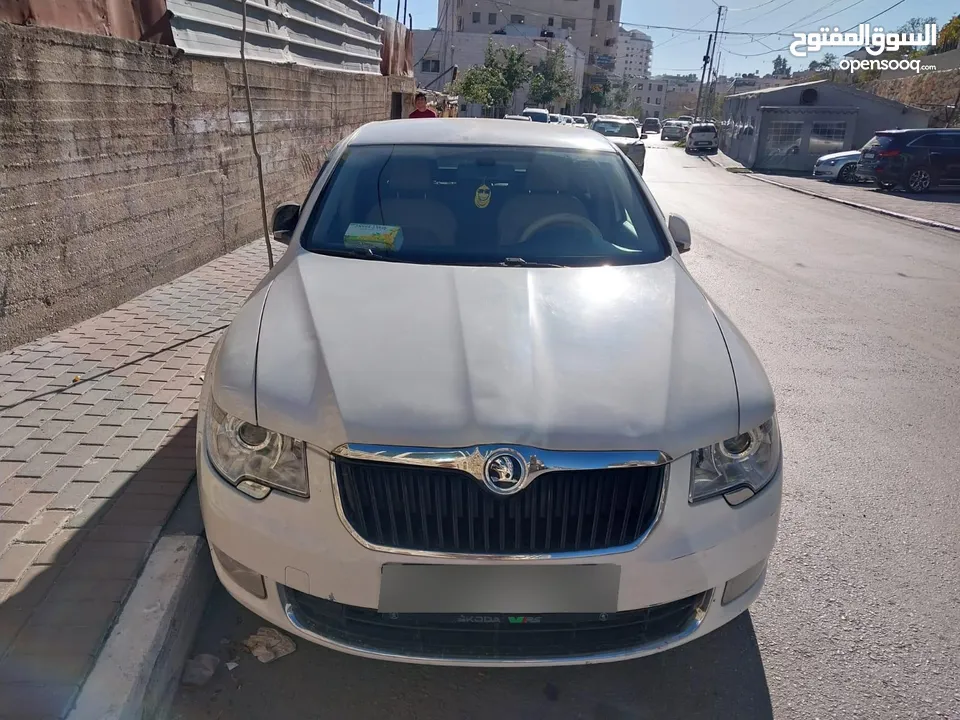 سكودا سوبيرب 2011