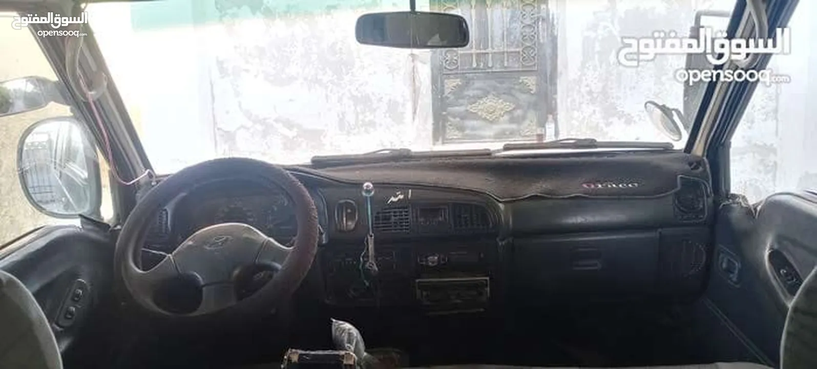 باص هيونداي  H100