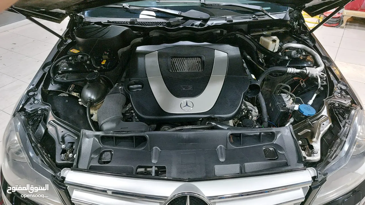 Mercedes C300, in agency condition, 2012, with only 50,000 km