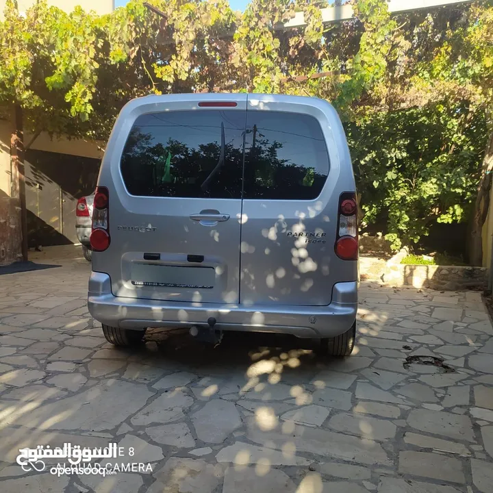 بيجو بارتنر ترخيص 17