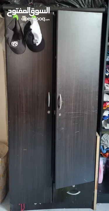 double bed single bed cupboard wardrobe