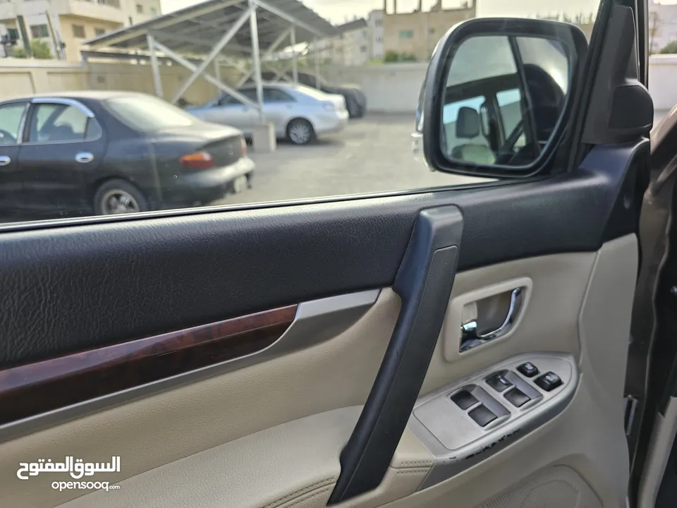 ميتسوبيشي باجيرو 2016 فل كامل اعلا مواصفات فتحة محرك 3.8 V6 فحص 7 جيد مالك 1