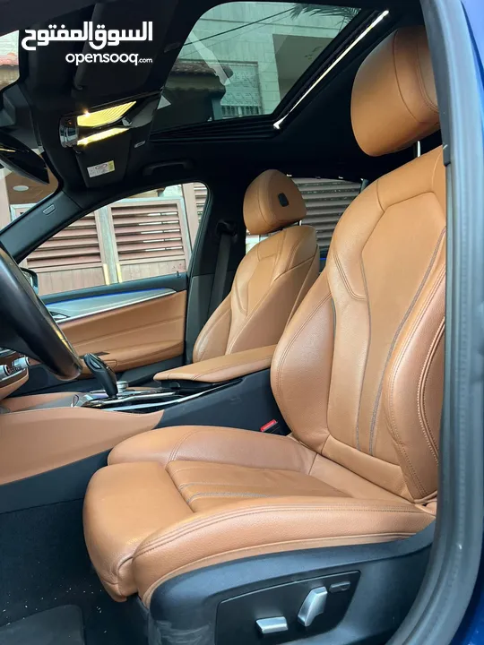 BMW 530e 2019 M sport package  Bought from dealership abo Khader 1 owner  Fully loaded 7 Jayed