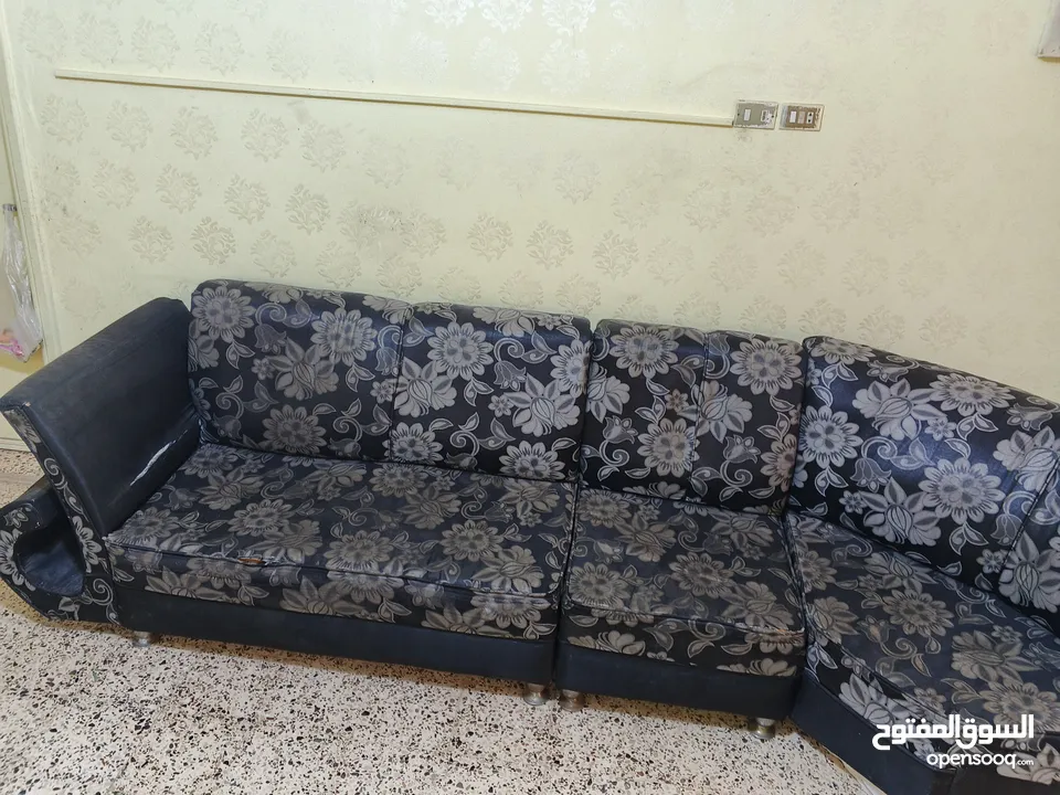 اثاث غرفة قعده