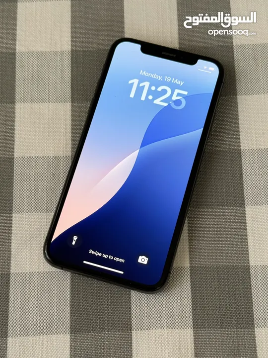 Iphone xs space gray 64GB used like new