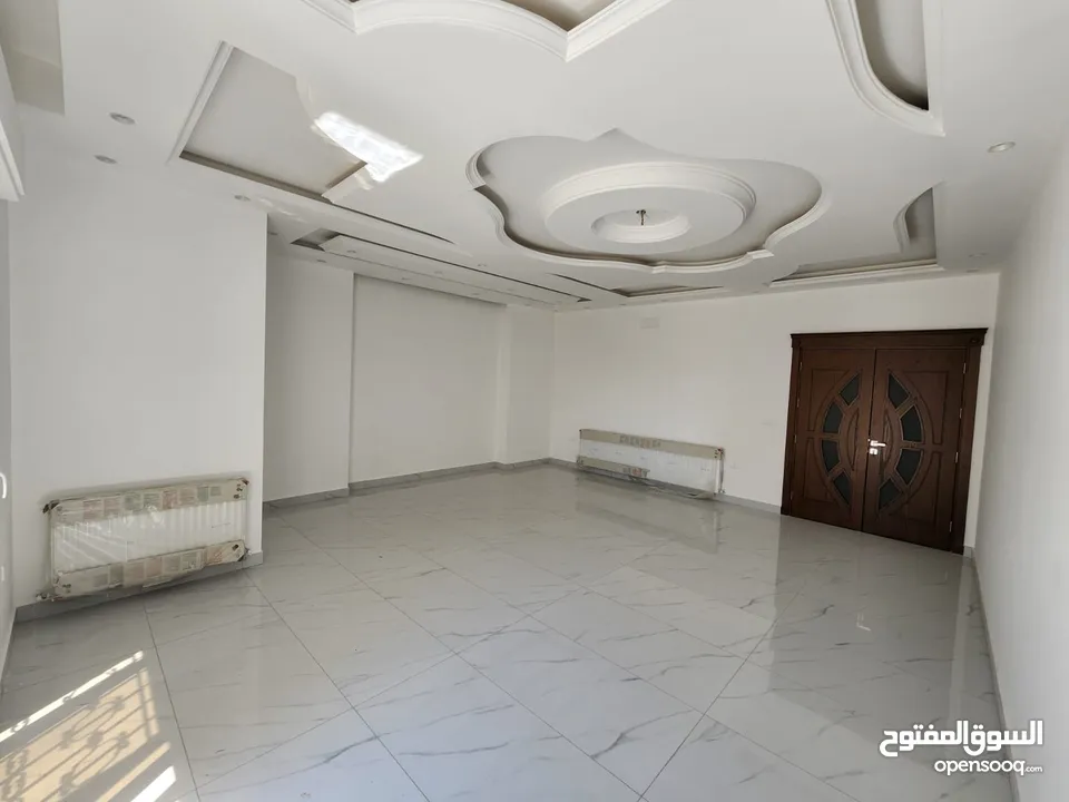شقة فارغة للبيع في خلدا - ref: 14593