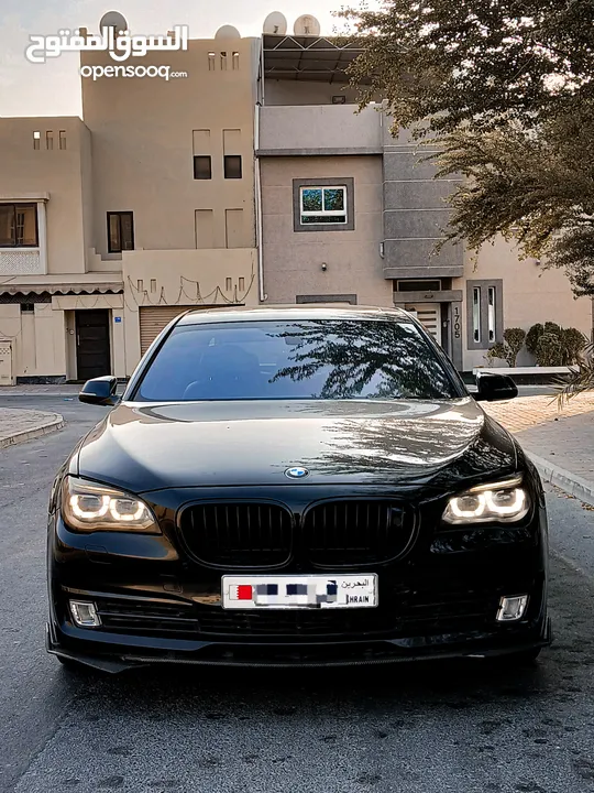 BMW 750Li 2013 FULL OPTION SINGLE OWNER CAR FOR SALE