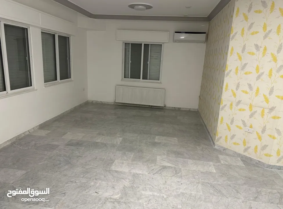 شقة أرضية فارغة في عبدون الشمالي 170 متر مع حديقة و كراج  Unfurnished apartment, Abdoun