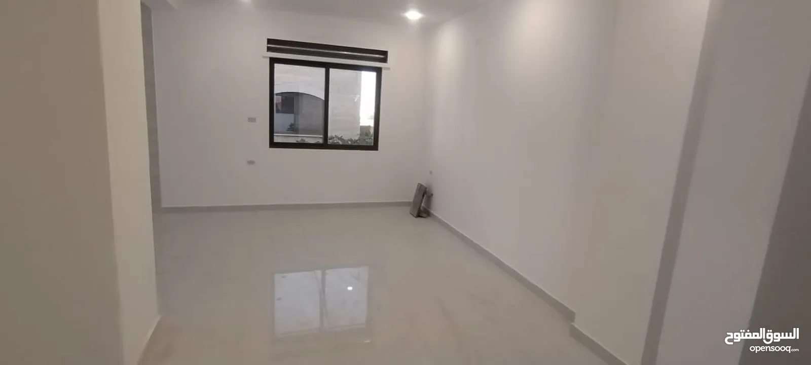 شقة للبيع طبربور بالقرب من دوار الدبابة خلف جبر مول