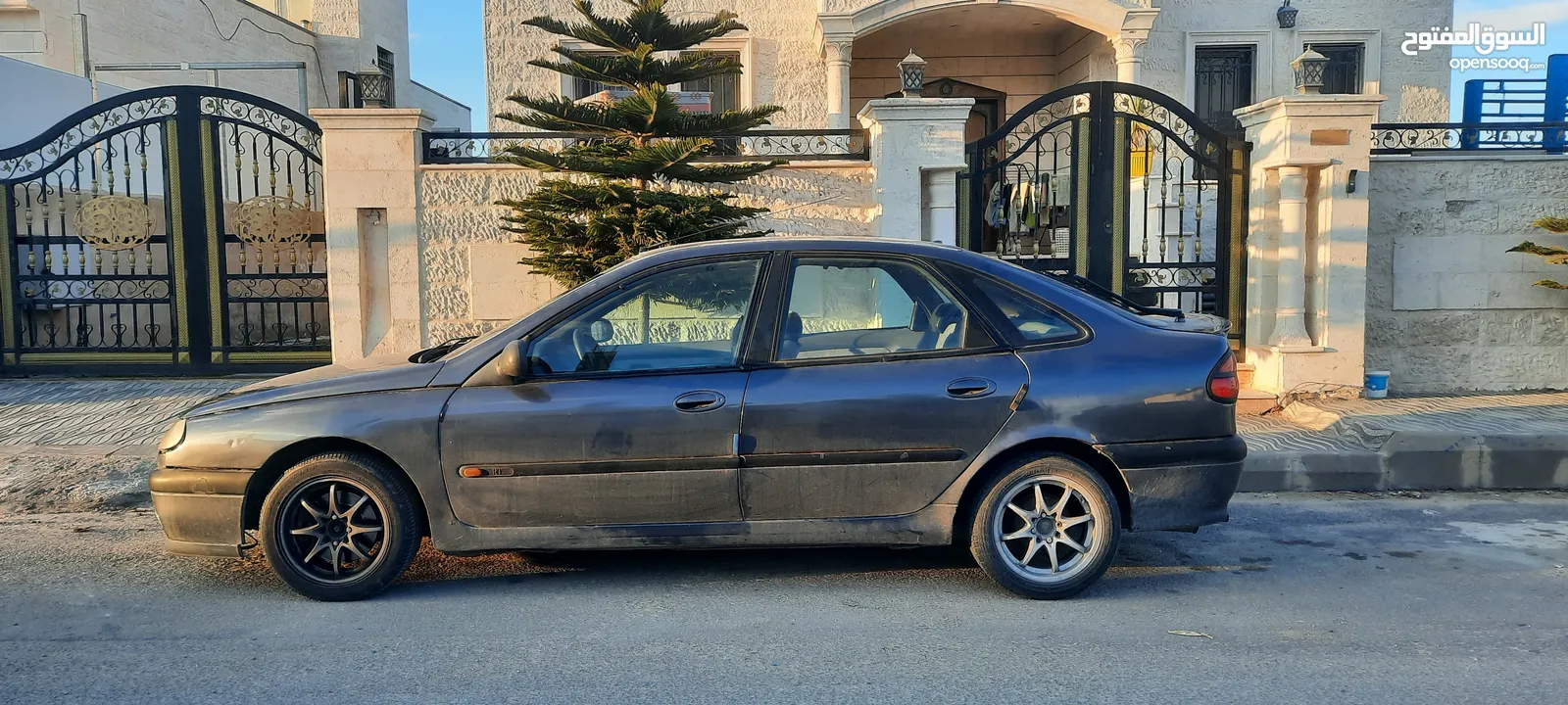 رينو لاجونا للبيع  Renault laguna