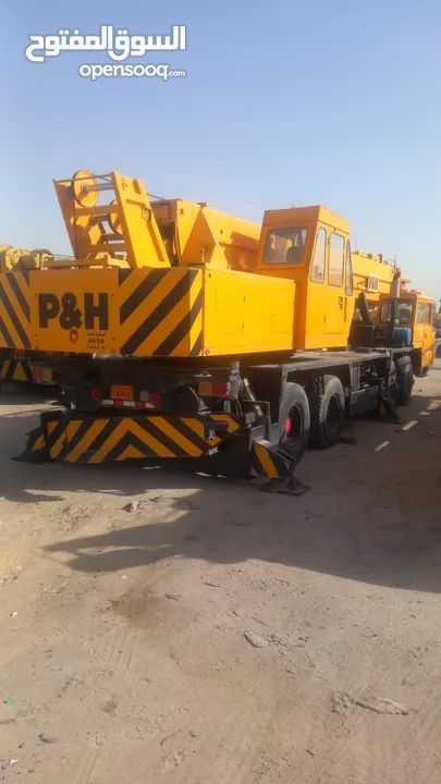 good condition crane 45tons. call us for more information.[