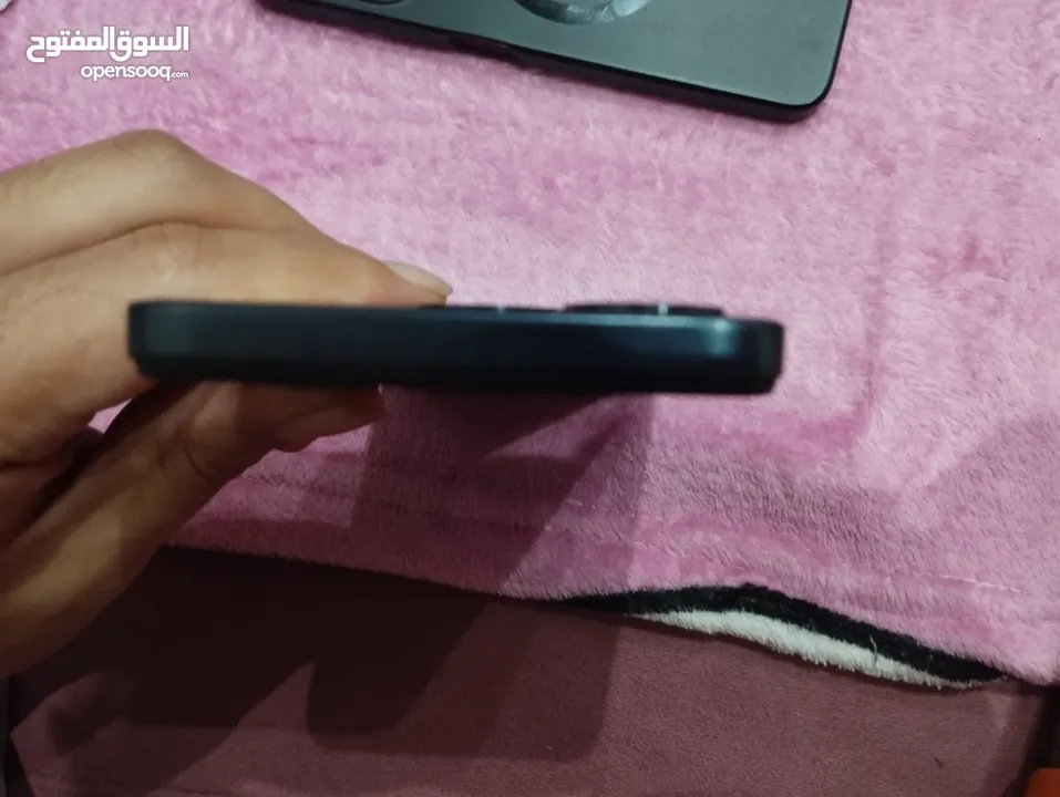 هاتف ايتل A50 جديد استعمال خفيف لمدة 4 شهور فقط للبيع بسعر 2800 قابل للتفاوض مش هنختلف عن اي شي