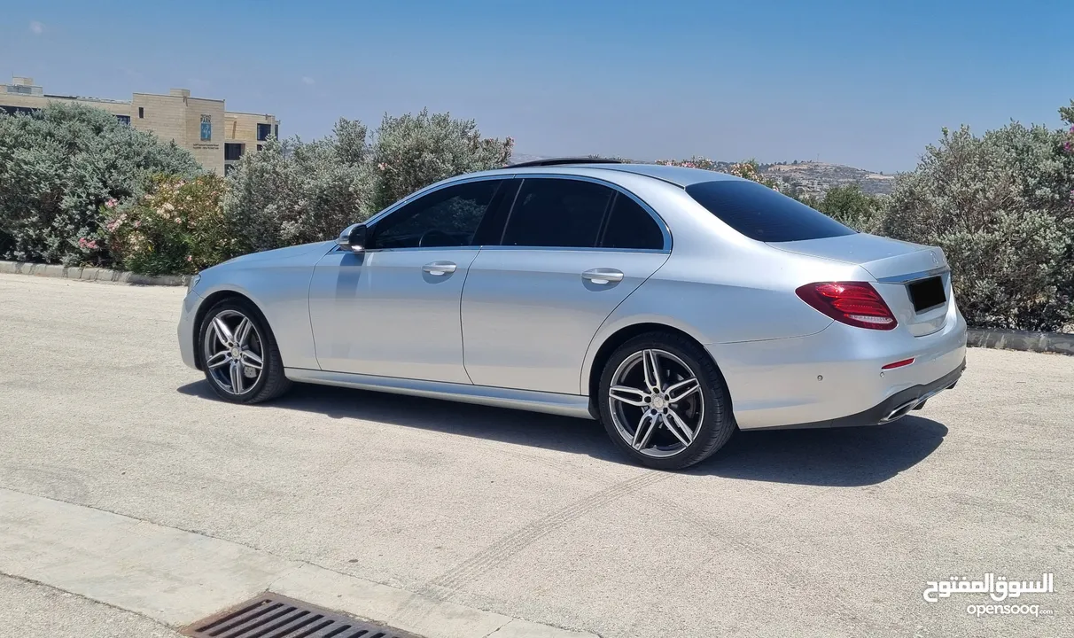 Mercedes Benz E200- AMG Full option دهان شركة فل اوبشن مميزة جدا جدا