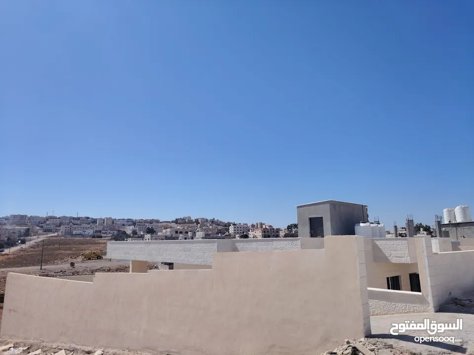 بيت مستقل للبيع
