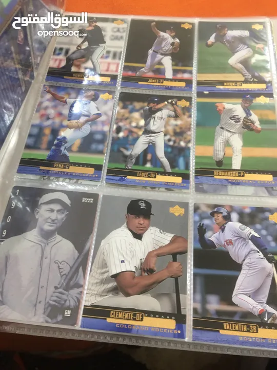 بطاقات رياضة رسمية panini and Topps