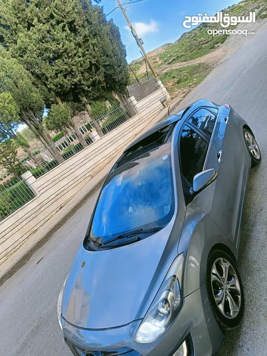 هنداي i30  فل ملغمة