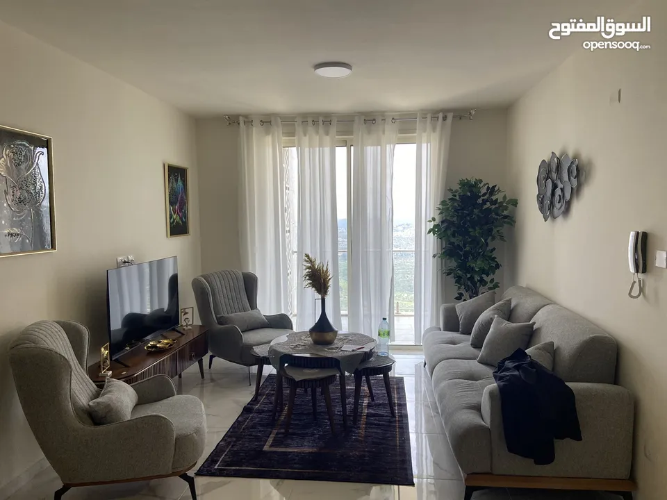 شقة عرسان فاخرة للإيجار في روابي – مفروشة بالكامل بذوق راقي