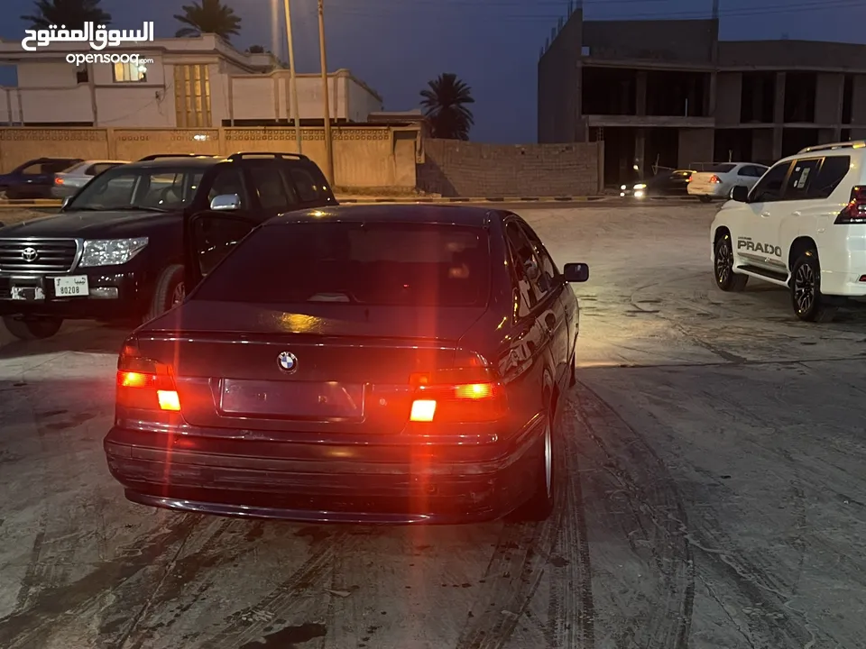 Bmw e39للبيع