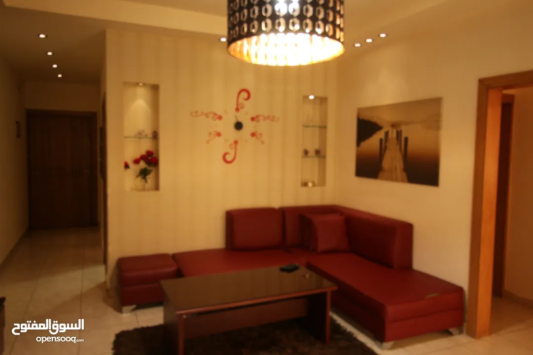 شقة مفروشة للايجار في الشميساني شارع الثقافة من المالك مباشرة - عمان الاردن