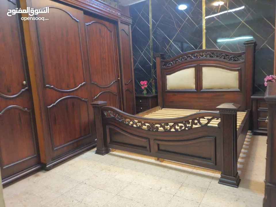 غرفه نوم ماستر فخاامه مفصله تفصيل من افضل انواع الخشب خشبها زان ولاتيه (18) وملبسه قشره بلوط