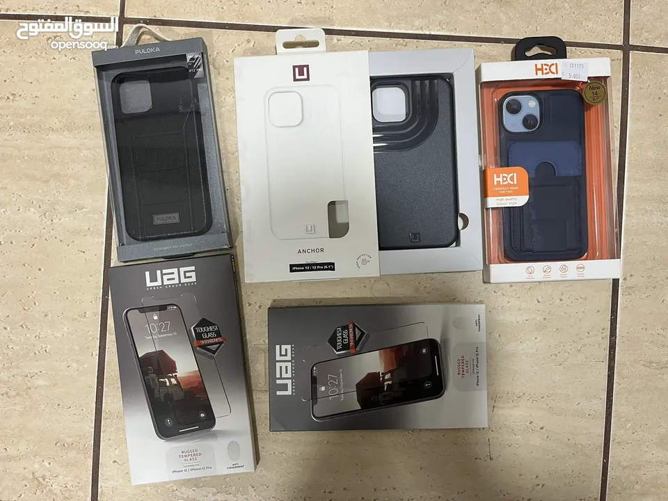 Apple iPhone 13/14/15 regular model cases & 12/12 pro للبيع