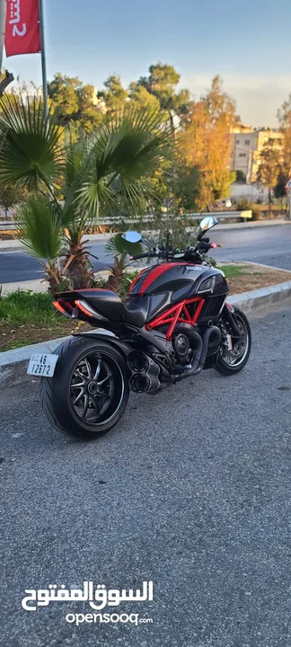 للبيع المستعجل ducati diavel carbon