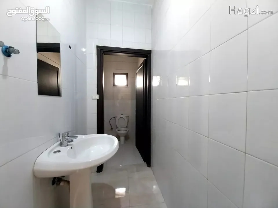 شقة للايجار في دابوق  ( Property 35806 ) سنوي فقط