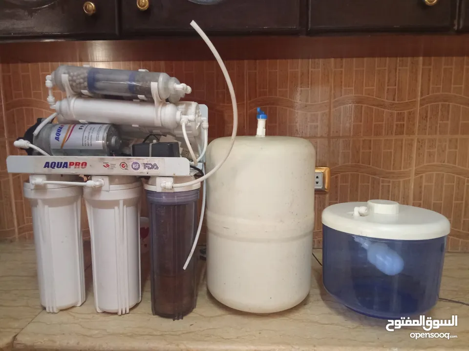 فلتر ماء للبيع مستعمل شبه جديد موجود في خريبة السوق مقابل مركز الصحي العكوميه
