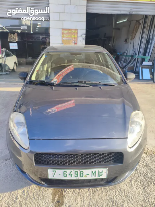 فيات بونتو 2011