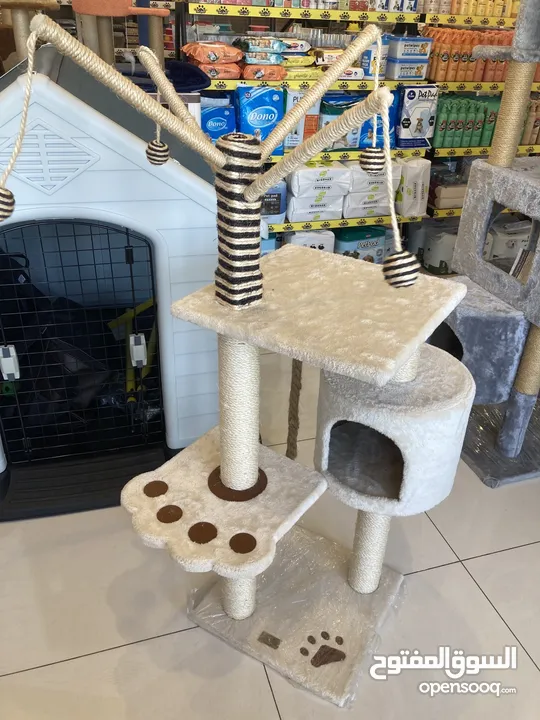 This awesome cat tresss with scratchers  And in prices we will make discount and free home delivery