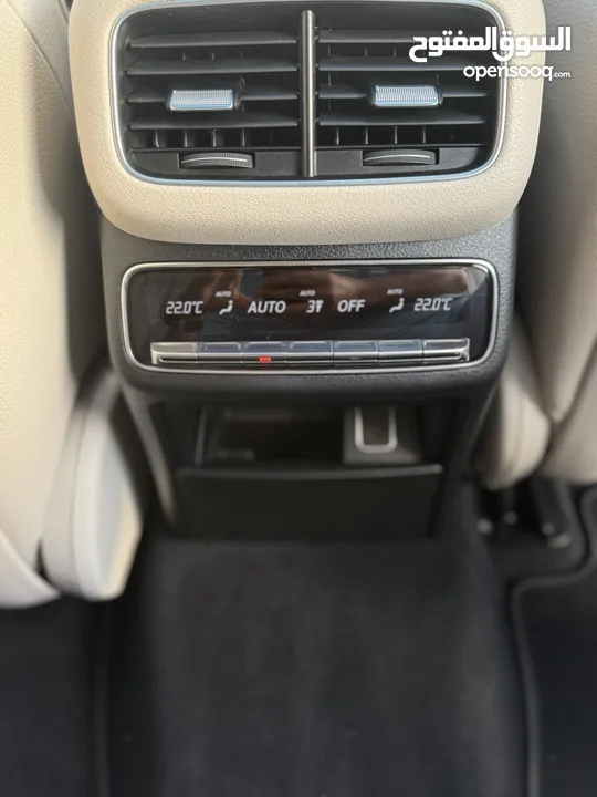 مارسيدس GLE 350e ترخيص 2022 محرك 2000 هايبرد plug in/يقطع على الشحنه 99 كيلو متر