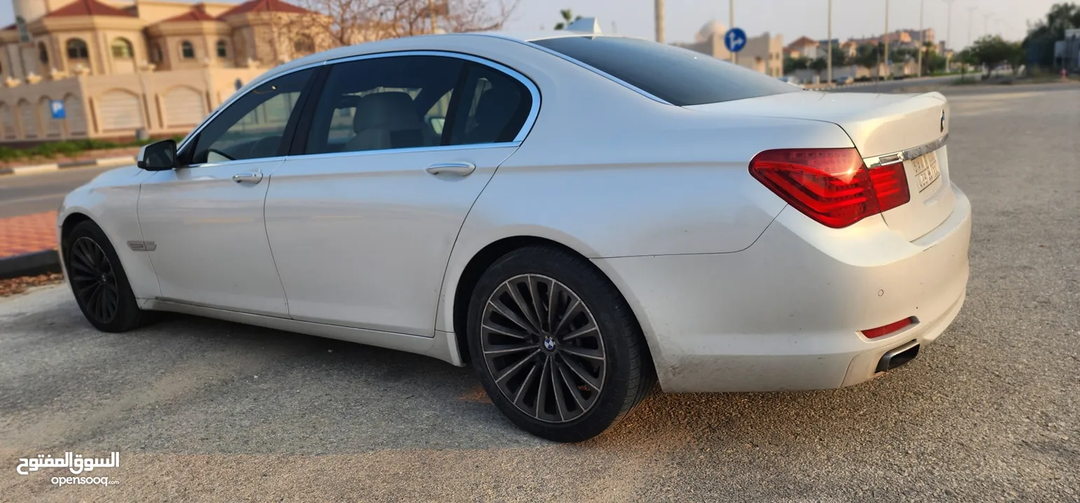 بي ام دبليو BMW 740IL