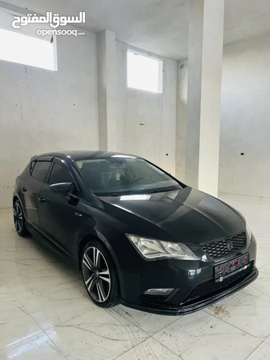 سيات ليون 2016 (أوتمات) / مميزة وبحالة الشركة وبسعر مميز عالكاش فقط