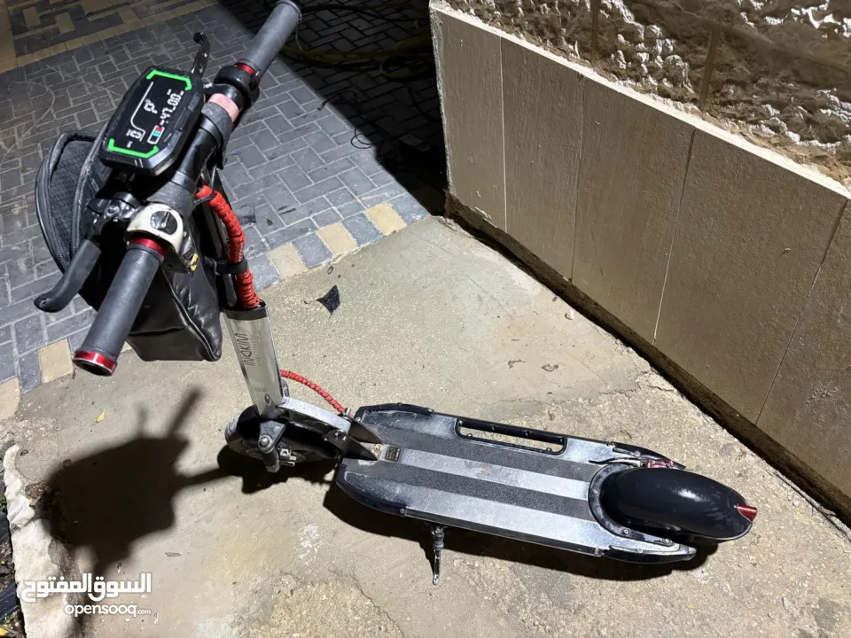 سكوتر كهربائي اينوكيم