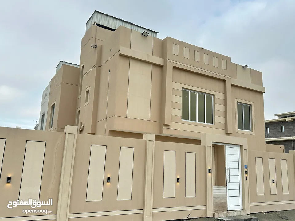 للإيجار فيلا في جو (راس حيان)  Villa for rent in Ras Hayyan
