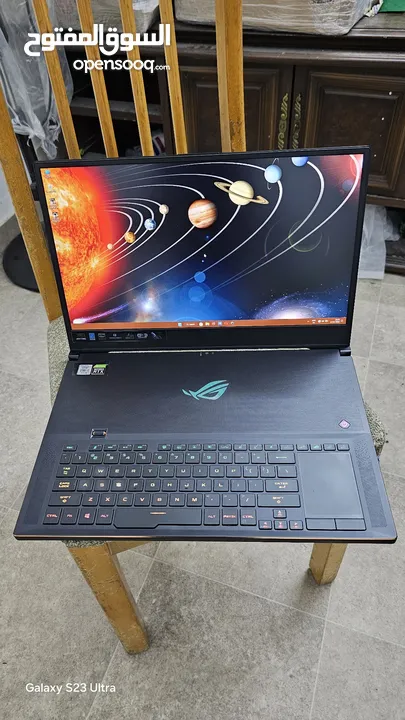 Asus Rog Zephyrus S17 Gaming laptop