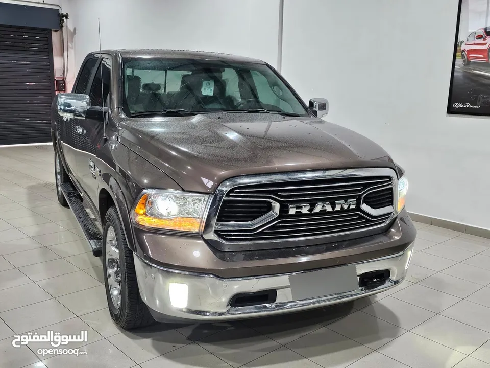 RAM 1500 Laramie Classic