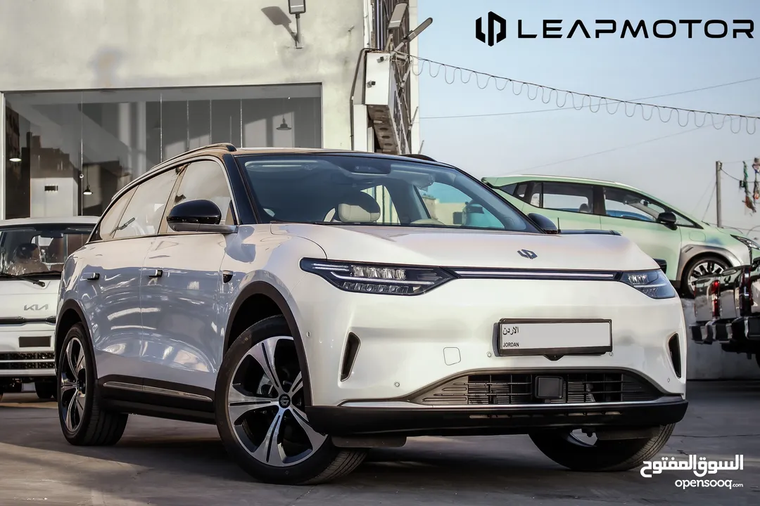 Leapmotor C11 2023  الكهربائية بالكامل بمدى 500 كلم