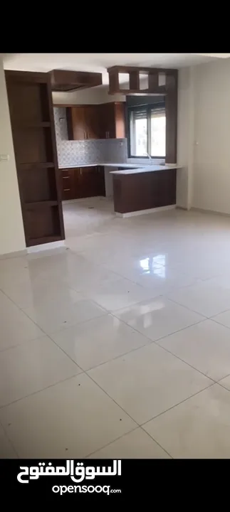 شقه للبيع في منطقه الطيره اول منطقه السريه