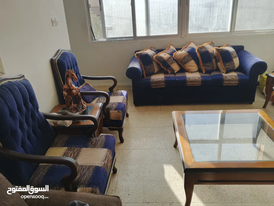 طقم كنب للبيع
