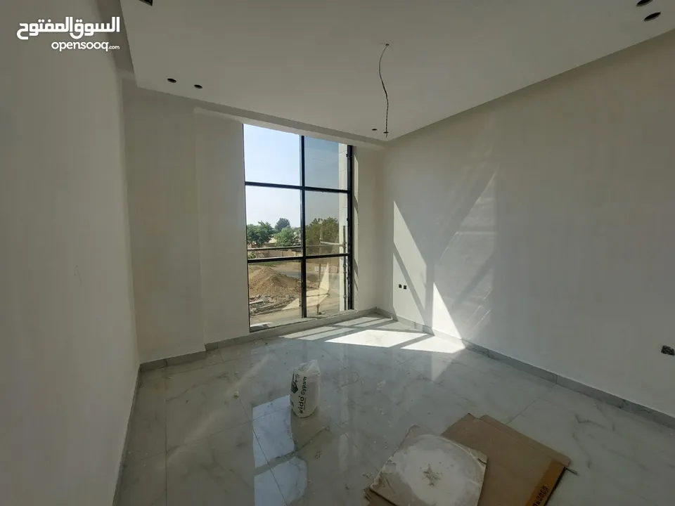 للبيع 2 فيلا تاون هاوس كبيره ارضى + 2 تشطيب سوبر ديلوكس For sale 2 large townhouse villas, g+2