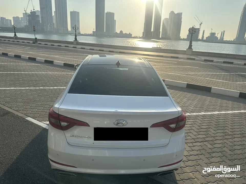 Hyundai Sonata 2016 GCC full option with panoramic sunroof