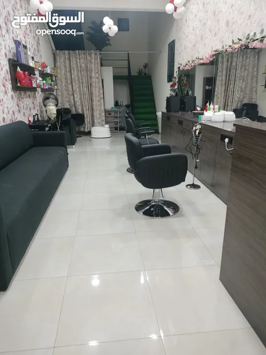 Ammoos ladies salon