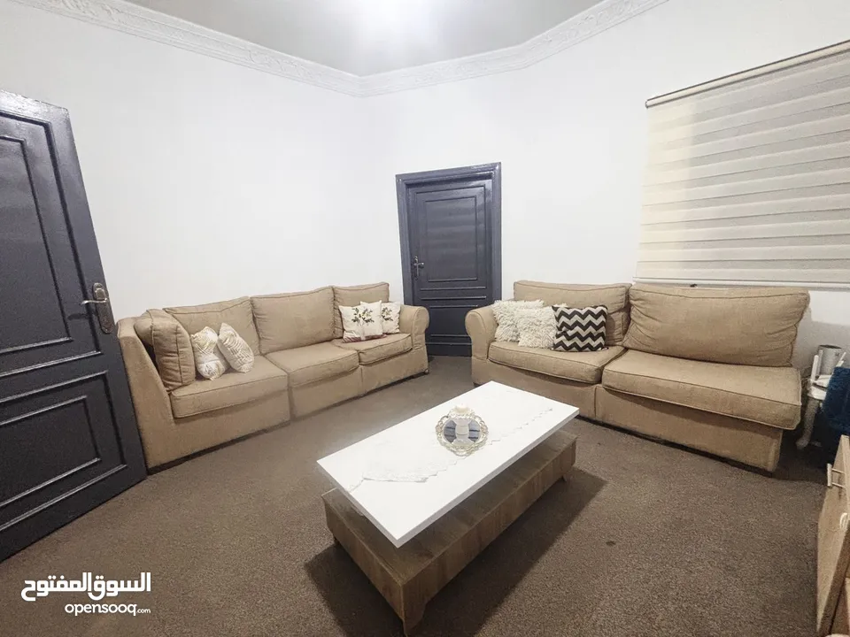 طقم كورنر لون بيج