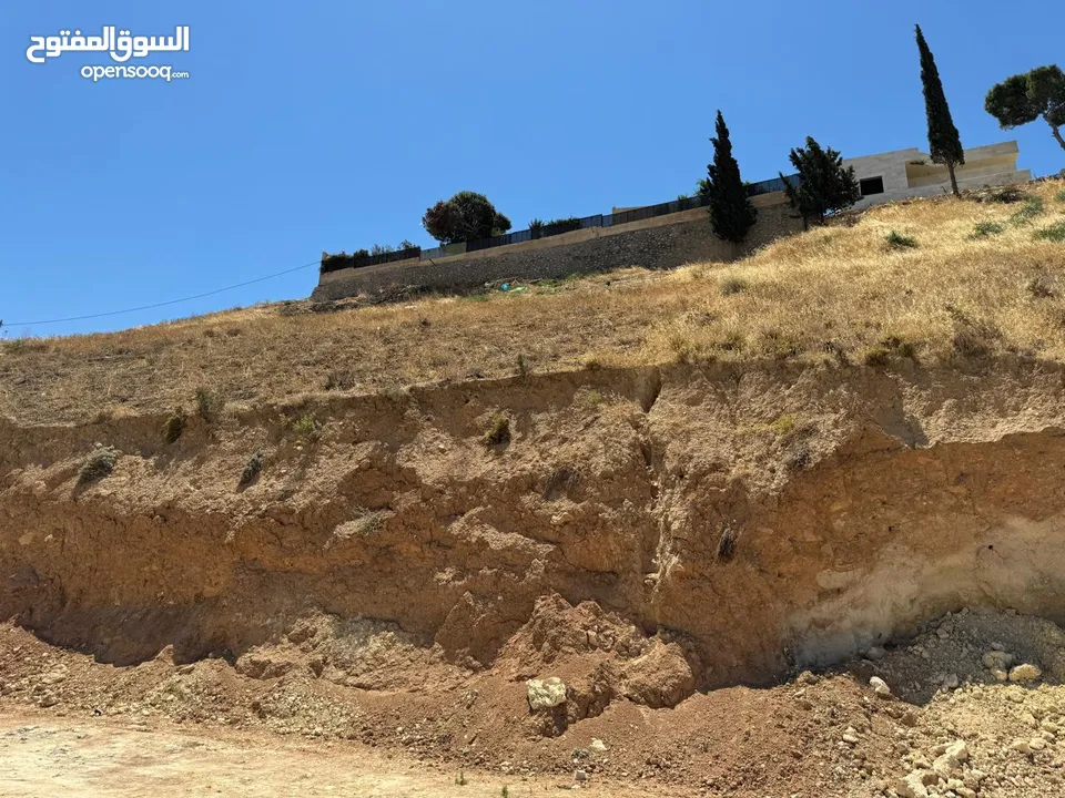 ارض للبيع تصلح لبناء شالية