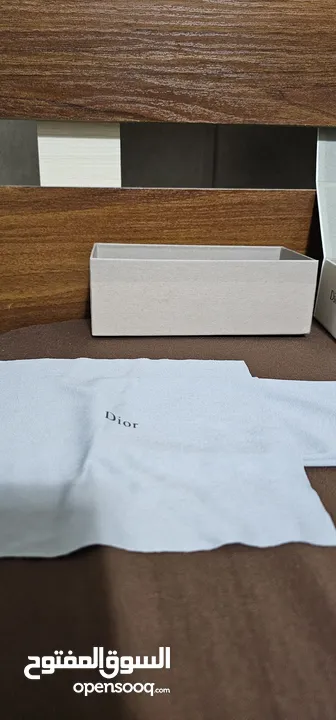 نظارة ديور اصليه جديدة وغير مستعملة بسرع حرق DIOR sunglasses  اصليه شراء ايطاليا