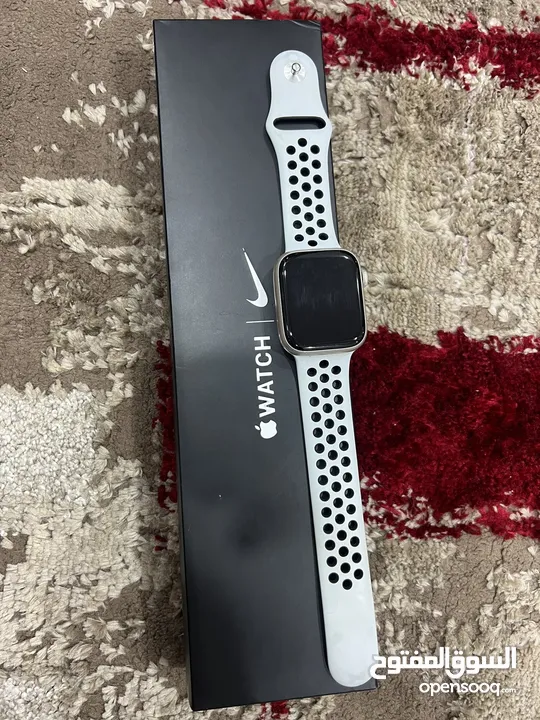 ساعه ابل اصدار نايك Apple Watch series 7 (nike edition)