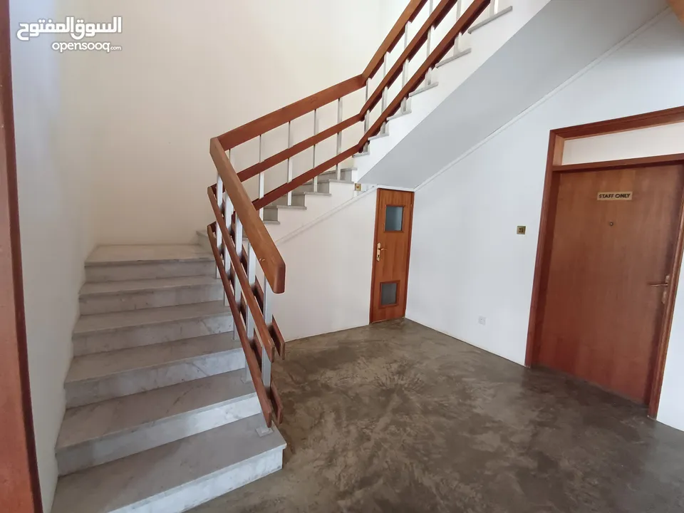6 Bhk Commercial Villa  Extremely Spacious  Best Location in Adliya (Near CID Office)