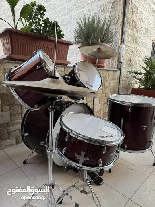 درم ست ماكستونة"drum set Maxtone”