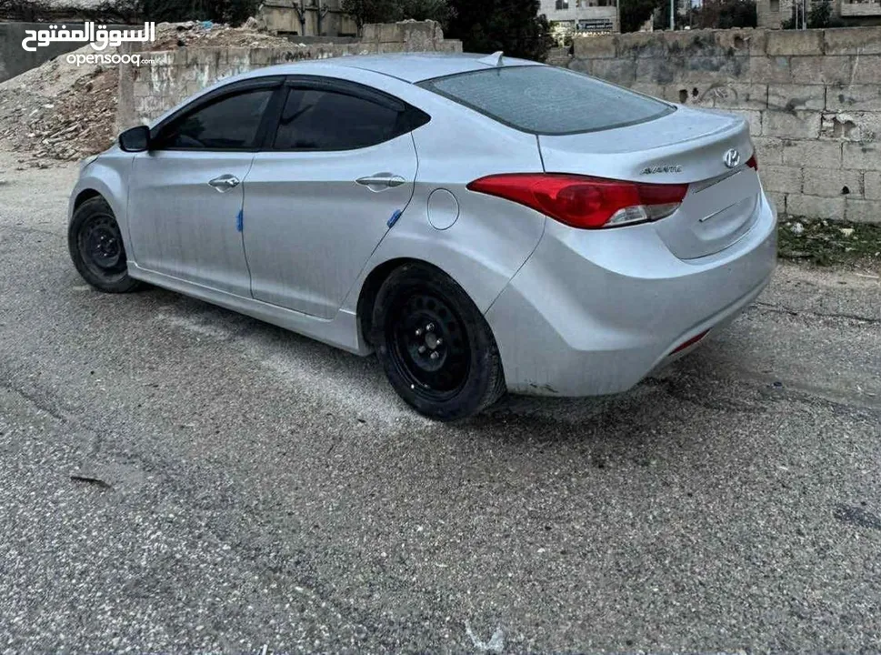 Hyundai_avante_MD_2011 ‏